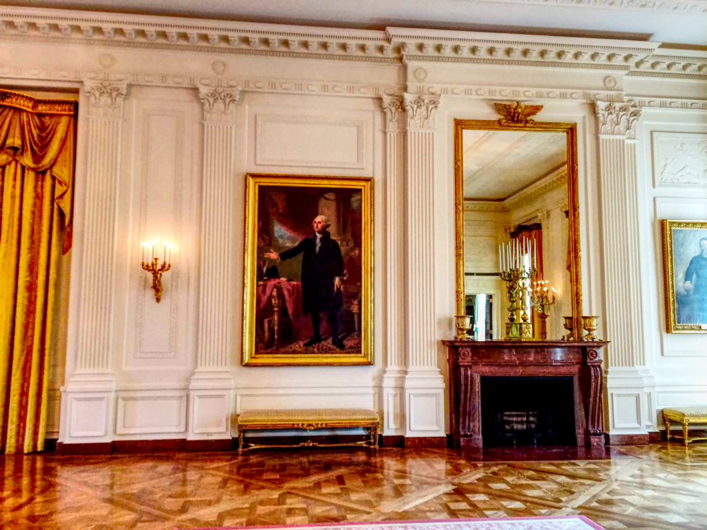 イーストルーム