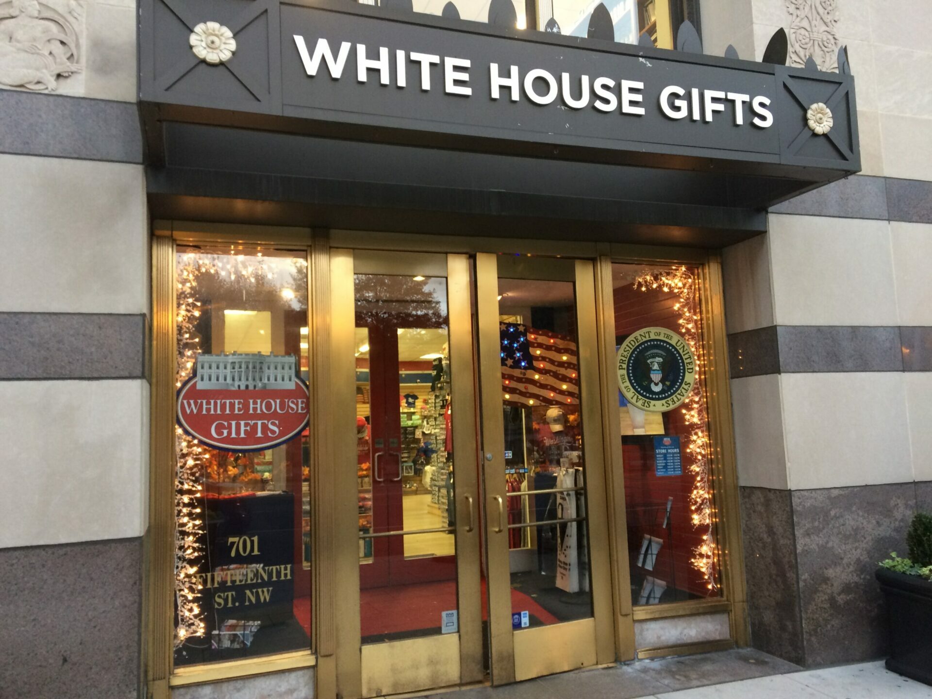 ホワイトハウス・ギフツ